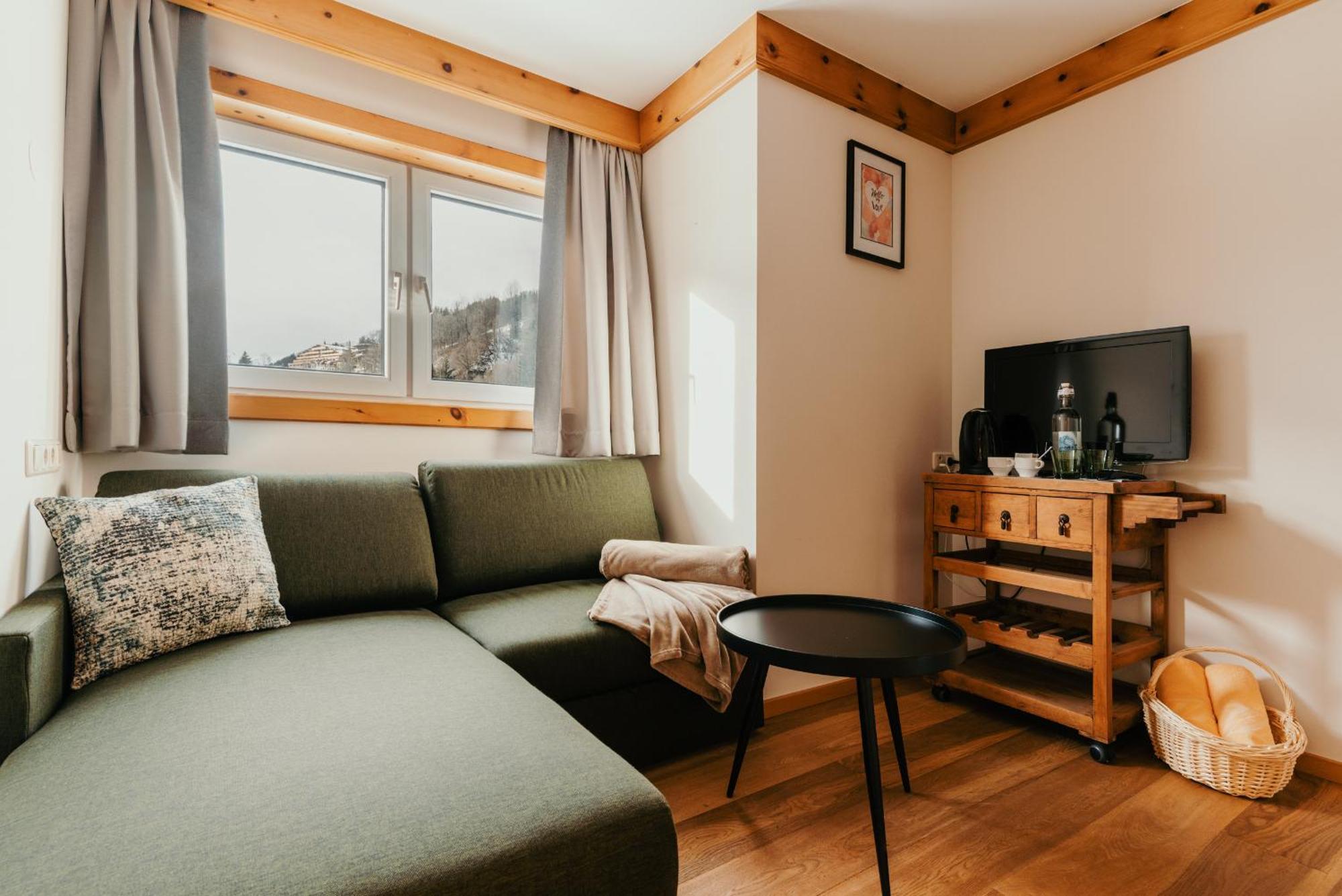Hotel Gluecksschmiede - Hinterglemm Saalbach-Hinterglemm Eksteriør bilde