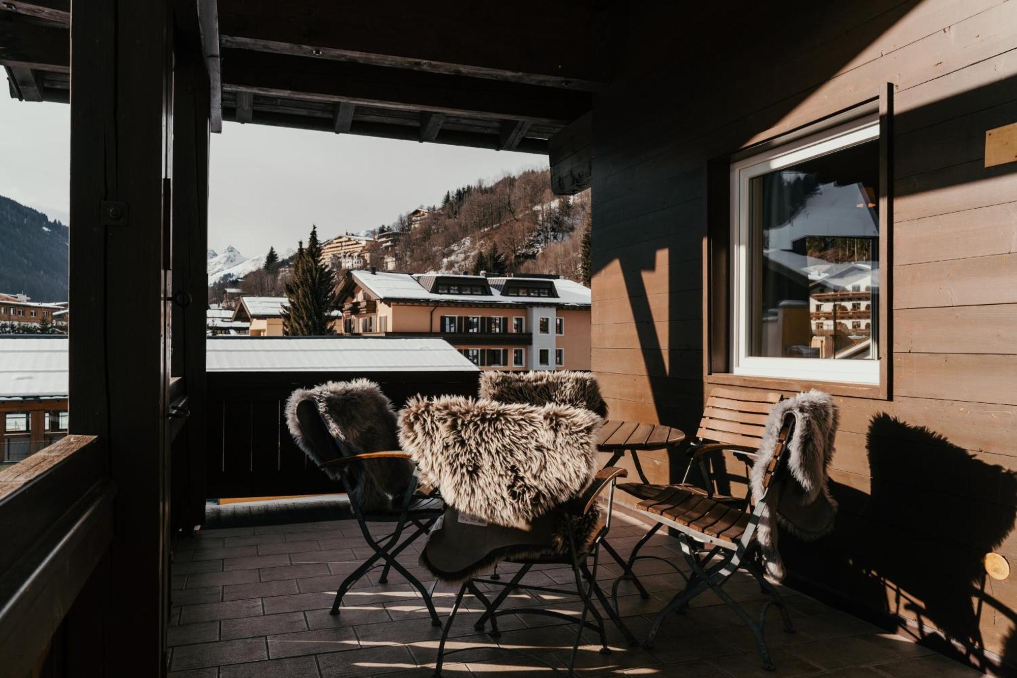 Hotel Gluecksschmiede - Hinterglemm Saalbach-Hinterglemm Eksteriør bilde