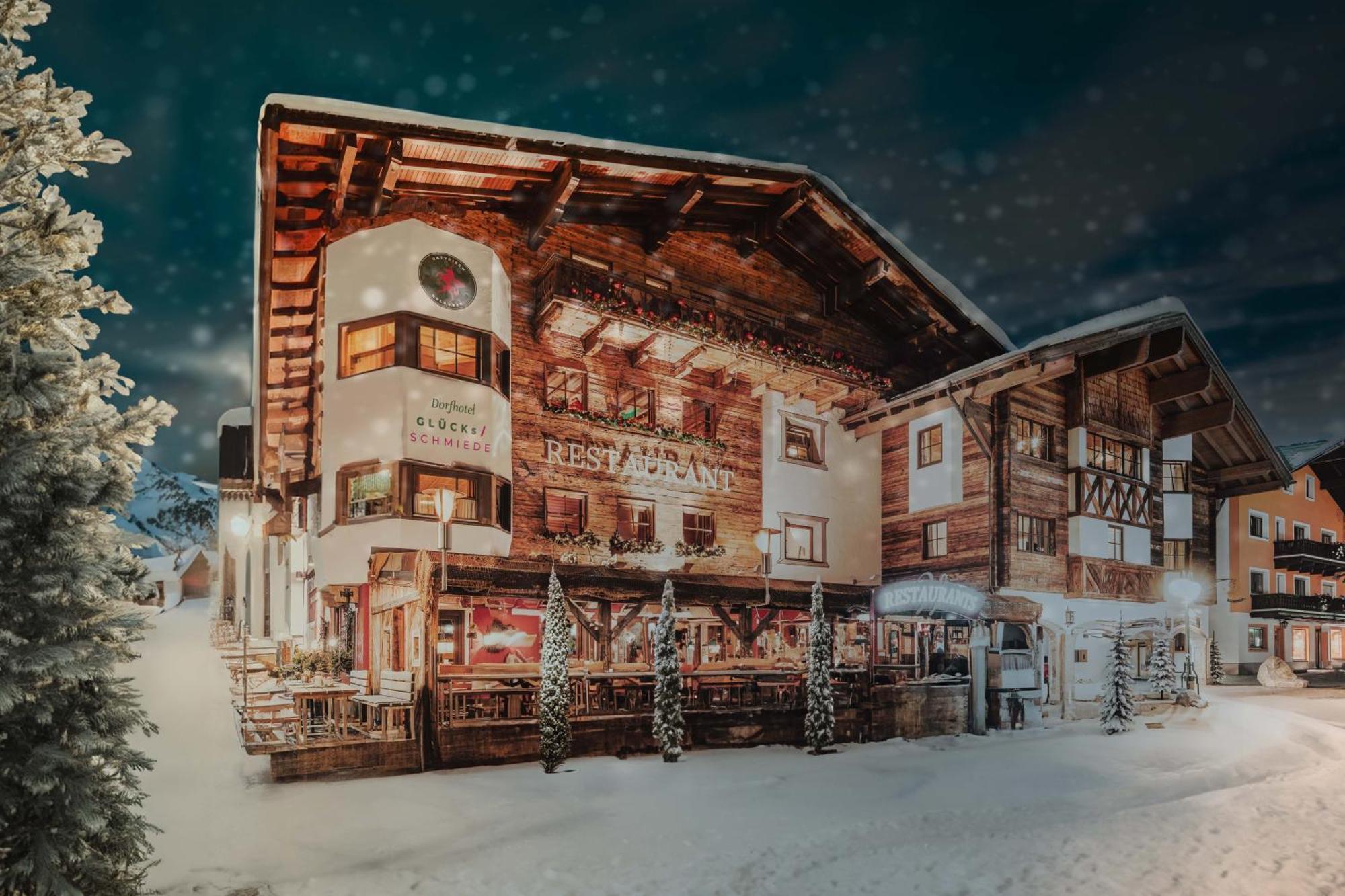 Hotel Gluecksschmiede - Hinterglemm Saalbach-Hinterglemm Eksteriør bilde